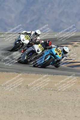 media/Oct-05-2025-CVMA (Sun) [[beeef4f201]]/Race 15-Amateur Formula Middleweight/